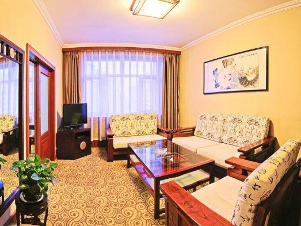 Lanzhou Hualian Hotel Exterior photo