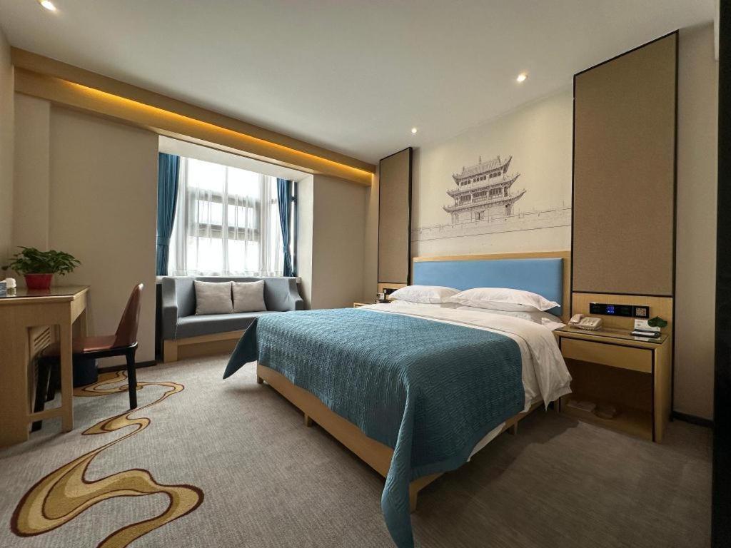 Lanzhou Hualian Hotel Exterior photo