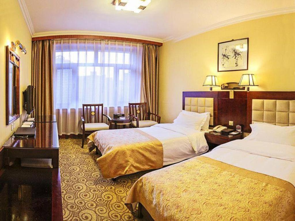 Lanzhou Hualian Hotel Exterior photo